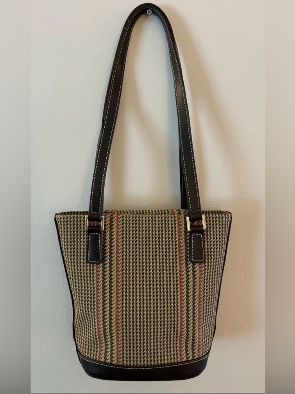 Liz Claiborne Brown Houndstooth Tote Bag with Dark Brown Trim